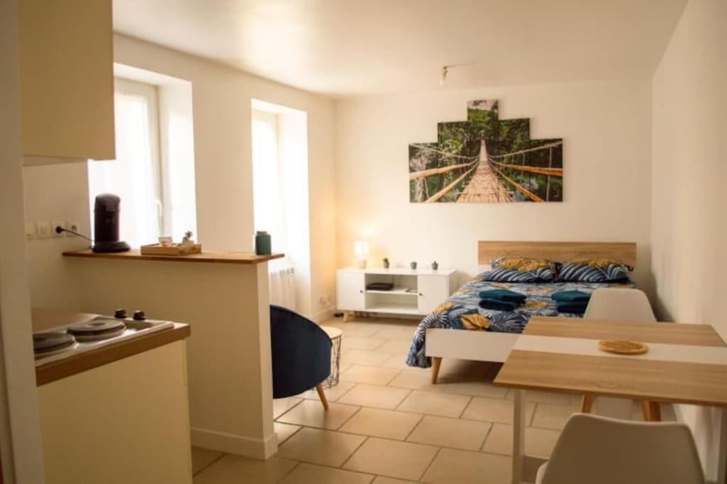 Studio Cosy Tv Wifi Confortable Et Chaleureux Gaillon Eksteriør billede